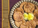 Pudina Ola Pakoda / Otta Pakoda / Mint Mini Thattai - Diwali Savory Recipes