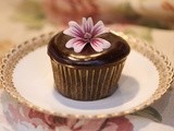 Double Chocolate Cupcakes with Chocolate Ganache