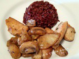 Chicken fillets with white mushrooms-pineapple & red rice