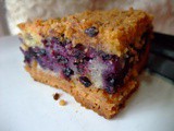 Big Blueberry Crumble Pie