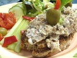 Quick lunchtime Smoked Mackerel Pate