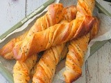 Sweet Potato Bread Stick with Black Sesame Seeds 爱和自由的