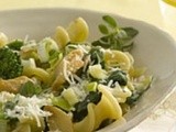 Pasta met kip en broccoli