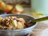 Apple pie porridge with quinoa flakes