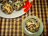 Black or White Onde-onde