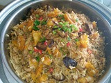 Steamed pumpkin rice with mushrooms