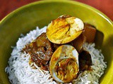 Recipe for Bengali Egg Curry {Dim er Danla}