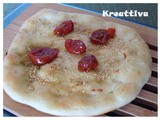 Focaccia semi di sesamo e pomodorini ciliegino agromonte
