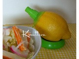 Insalata di surimi con parmigiano e limone