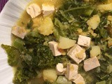 Zuppa di verza patate lenticchie e tofu