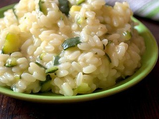 Risotto con zucchine e gorgonzola piccante
