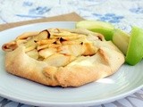 Flat Apple Pie (Happy Pi Day!)