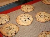 Paleo Chocolate Chip Cookies