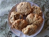 Maple Oatmeal Raisin Cookies
