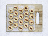 {2} Biskuttini tal-Lewz (Maltese Almond Cookies)