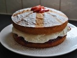 Back to summer with a Victoria Sponge Cake