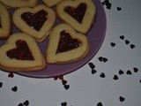 Jammy Biscuit Hearts