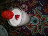 Strawberry cashew milkshake | easy break fast ideas | summer special milk shakes