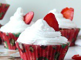 Fresh strawberry cupcakes /with eggs