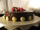 Elysee : chocolate cake and raspberry