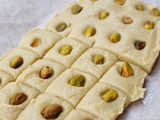 Sesame-Honey Fudge with Pistachio (Halaweh / Halawa)