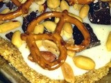 Chocolaty Pretzel and Peanut Cookie Bars