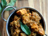 Varutharacha Chicken Curry ~ Kerala Style
