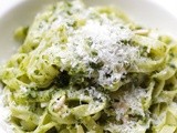 Tagliatelles au pesto de fines herbes