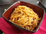 Creamy Thai Red Curry Pasta in One Pot