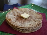 Gulachi Poli (Jaggery Stuffed Paratha)