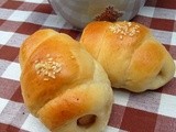Mini Sausage Bread Rolls ~ 迷你香肠面包卷
