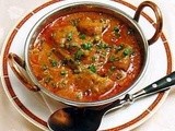 How to make Stuffed Capsicum and Tomato in Gravy