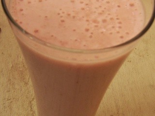 Strawberry banana smoothie / Strawberry heaven