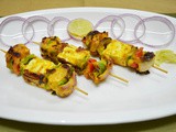 Paneer Tikka on Tawa- Grilled Spicy Cottage Cheese