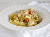 Chicken and pesto pasta with almonds