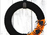 Along Came a Spider Yarn Wreath – Free Crochet Pattern