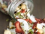 Grain-free Strawberry & Goji Muesli