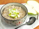 Raw Pear & Ginger Buckwheat Porridge