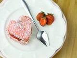 Strawberries & Cream Lamingtons