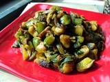 Capsicum-Mushroom Stir Fry ( Shimla Maricha - Chattu bhaja)