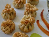 Fresh Basket Potlis ( The perfect morning after snack for New Year )