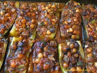 Baked Zucchini (courgette) halves with vegetables and chickpeas (garbanzo beans) -Nohutlu Kabak Dolmasi