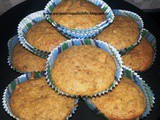 Banana & walnut muffins