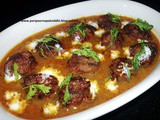 Doodhi kofta curry / bottle gourd dumplings in curry / दुधीचे कोफ्ते