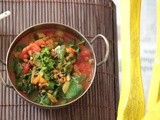 Green lentil & spinach curry