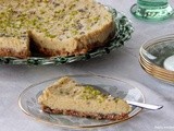 Lavender cheesecake with lemon and nuts