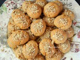Melomakarona - Greek Christmas Honey Cookies with Walnuts