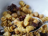 Rotini with Chickpeas and Sun-Dried Tomatoes
