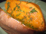 Baked Sweet Potatoes: a healthy canvas for your creativity