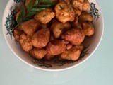 Cauliflower fritters / gobhi vada